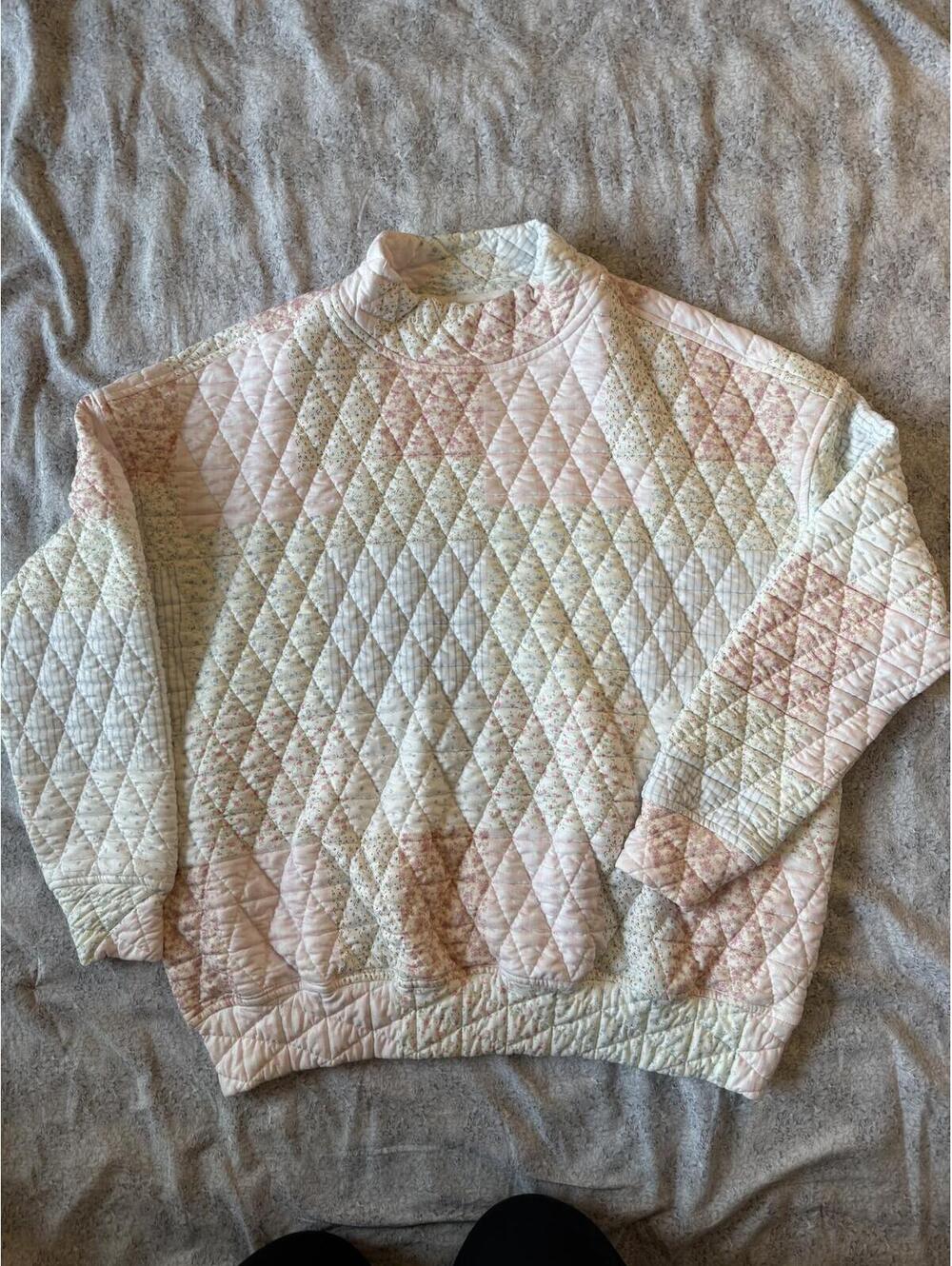 Quilted Patchwork Pattern Pullover Sweater